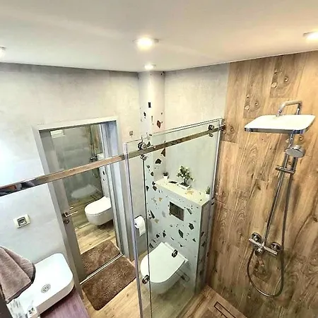 Cozy In The Heart Of Sofia, Bg