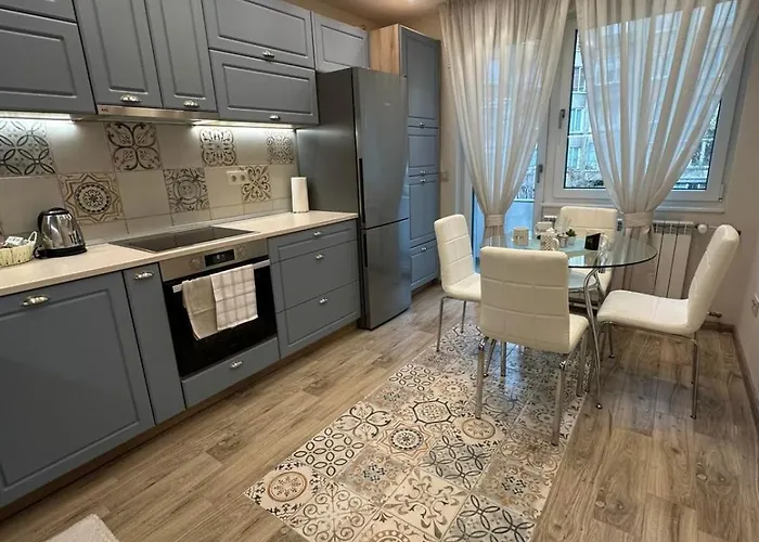 Cozy In The Heart Of Sofia, Bg *