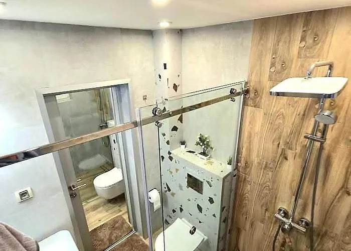 Cozy In The Heart Of Sofia, Bg