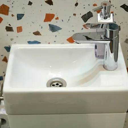 Cozy In The Heart Of Sofia, Bg *