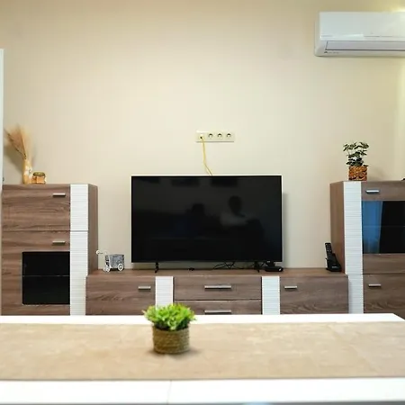 Апартаменты Cozy In The Heart Of Sofia, Bg