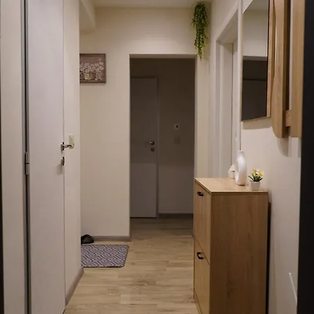 Cozy In The Heart Of Sofia, Bg Апартаменты *